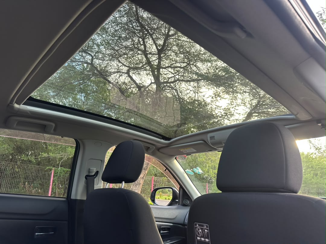 MITSUBISHI RVR thumbnail 9